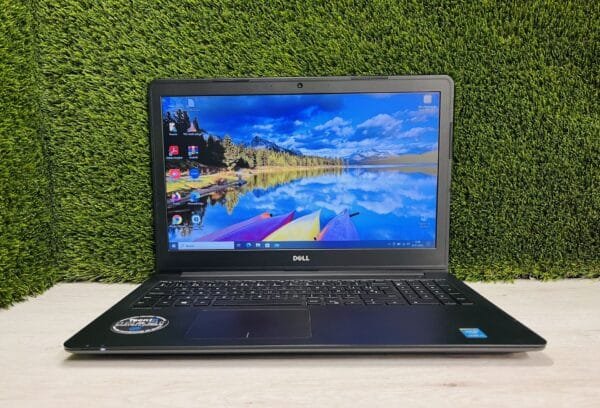 DELL LATITUDE 3550 15.6″ i3 8GB 250GB SSD