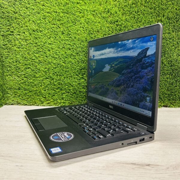 DELL LATITUDE E5470 14″ i5 16GB 250GB SSD NVME - Imagen 4