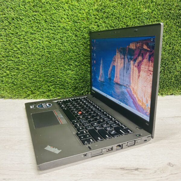 LENOVO THINKPAD T450 14″ i5 16GB 250GB SSD - Imagen 5