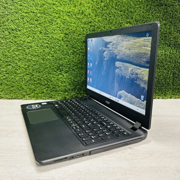 ACER EXTENSA 2540 15.6″ i5 16GB 250GB SSD - Imagen 3