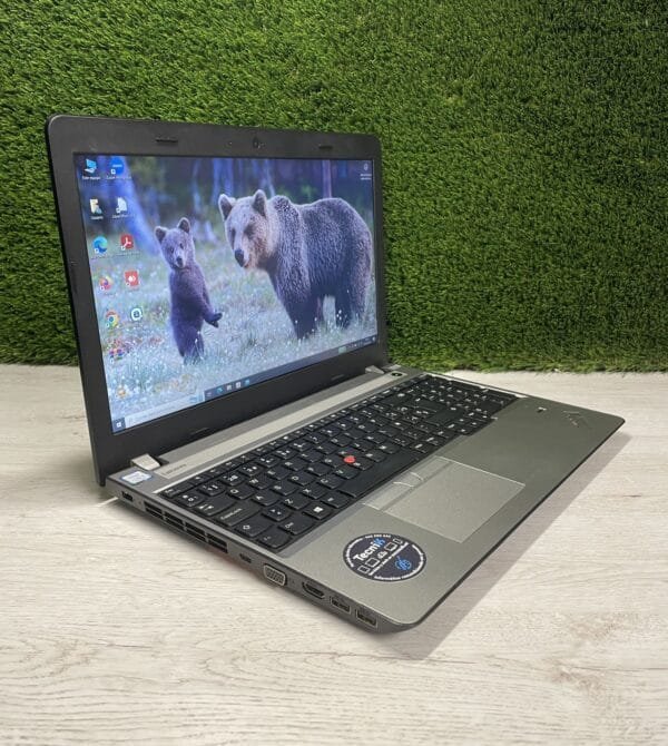 LENOVO THINKPAD E570 15.6″ i5 16GB 250GB SSD - Imagen 6