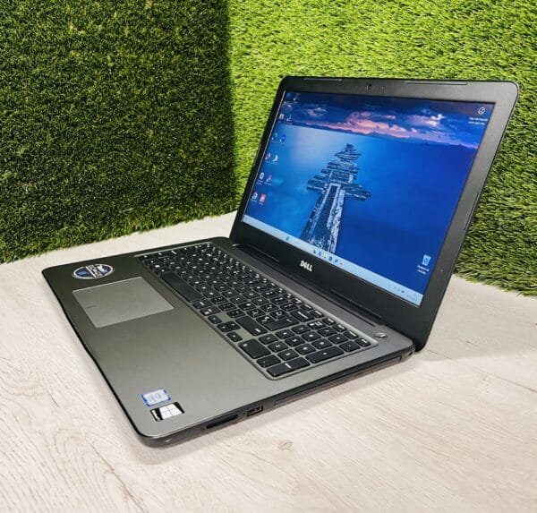 DELL INSPIRON 5567 15.6″ i5 16GB 250GB SSD - Imagen 4