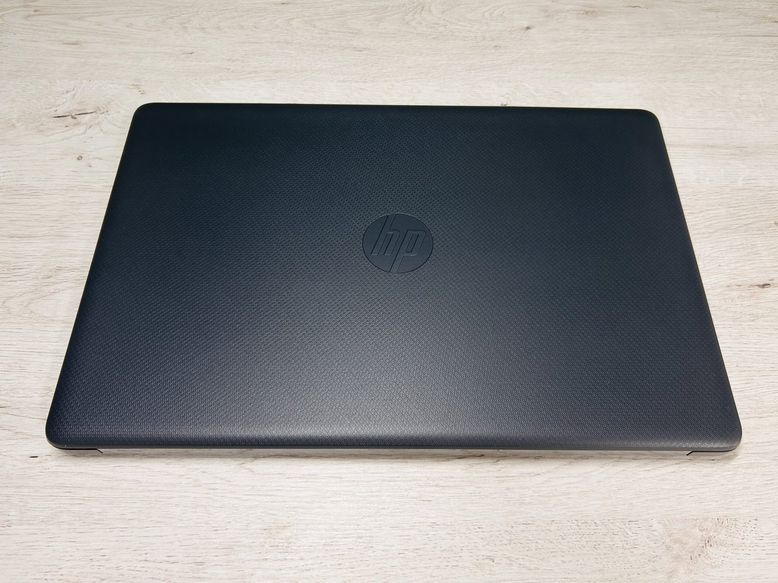 HP 250 G7 15.6″ Celeron N4000 8GB 128GB SSD - Imagen 2