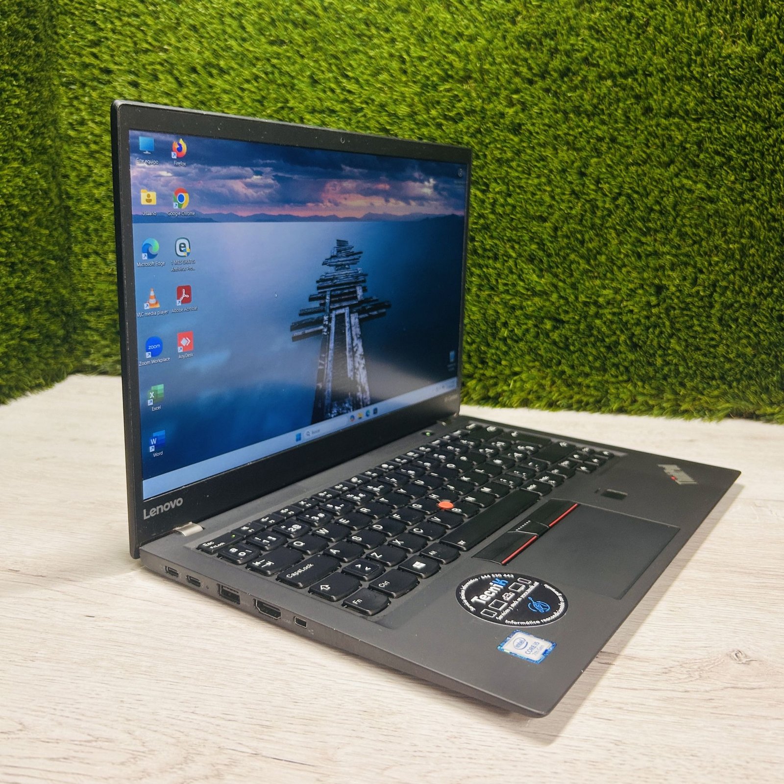 LENOVO THINKPAD X1 CARBON G4 14″ i5 8GB 256GB SSD - Imagen 4