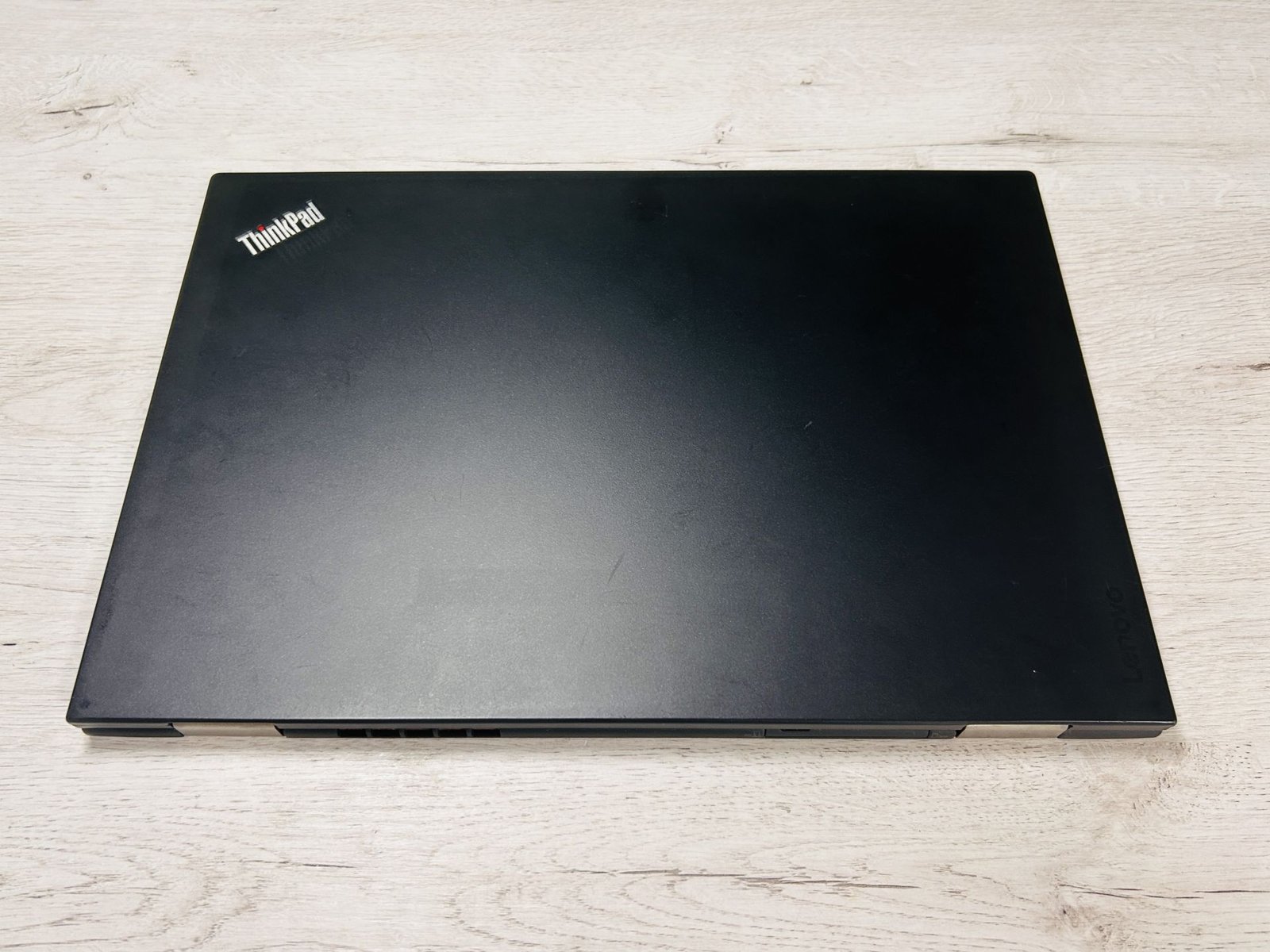 LENOVO THINKPAD X1 CARBON G4 14″ i5 8GB 256GB SSD - Imagen 7