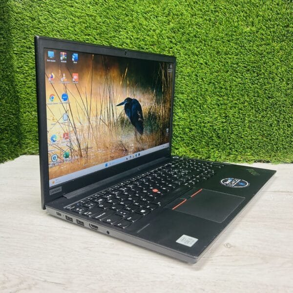 LENOVO THINKPAD E15 15.6″ i5 16GB 500GB SSD - Imagen 4