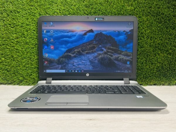 HP PROBOOK 450 G3 15.6″ Intel Core i3 8GB 250GB SSD
