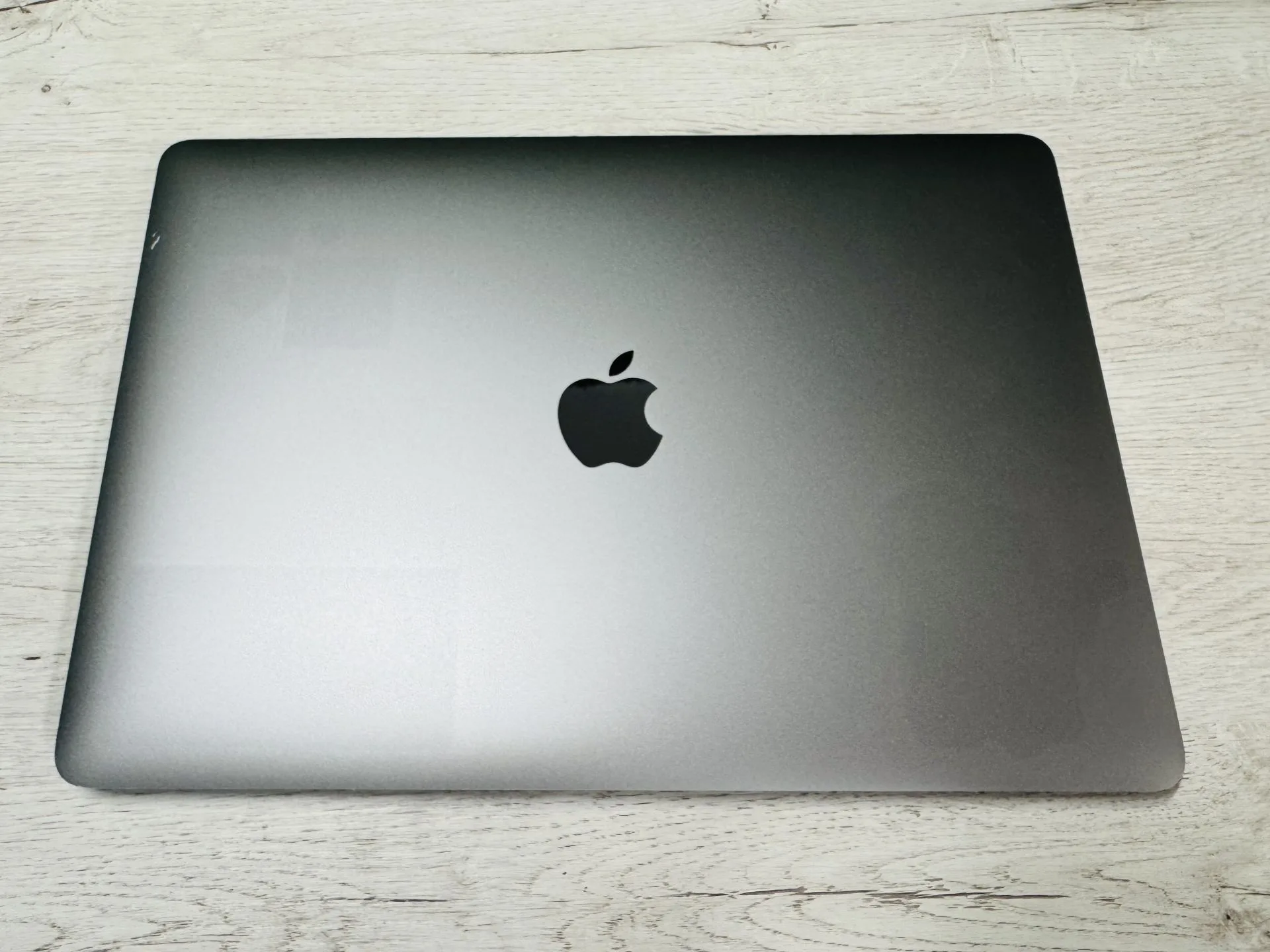 APPLE MACBOOK PRO A1989 13.3″ i7 16GB 256GB SSD con TouchBar Táctil - Imagen 6