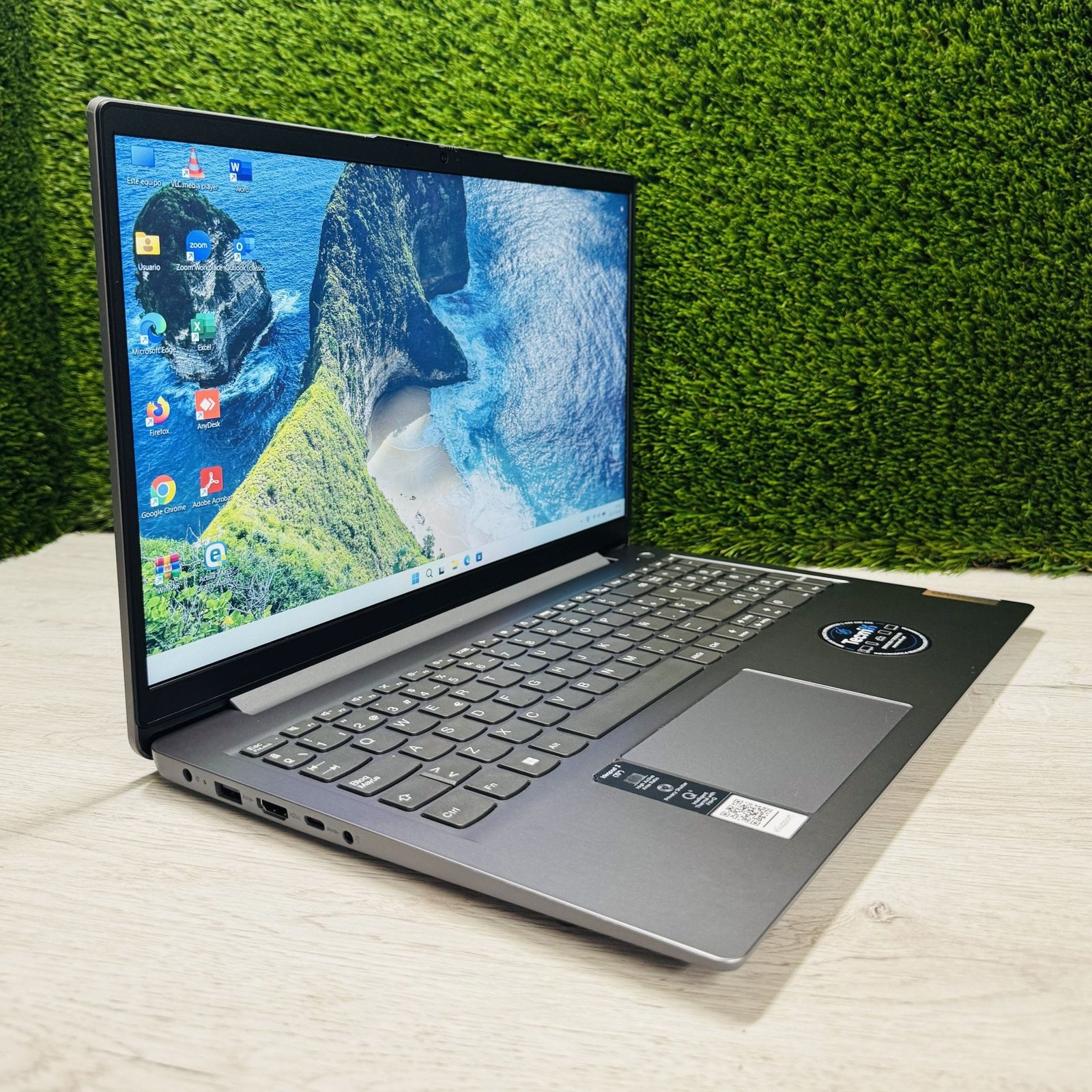 LENOVO IDEAPAD 3 15ALC6 15.6″ Ryzen 5 5500U 12GB 256GB SSD - Imagen 5