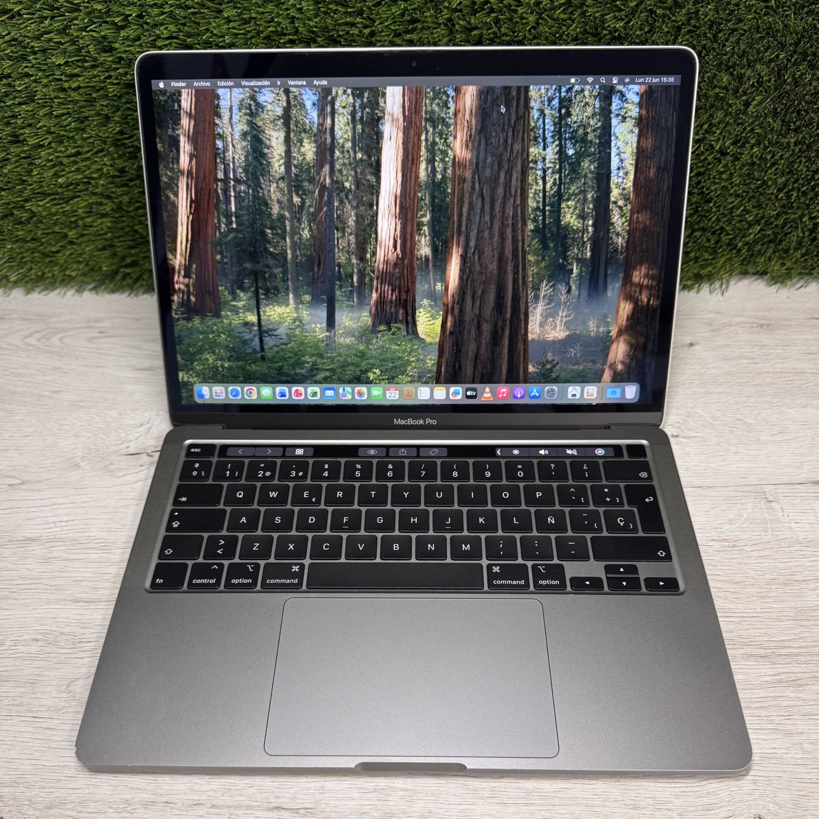 APPLE MACBOOK PRO 2020 A2289 13.3″ i7 16GB 256GB SSD con TouchBar - Imagen 2