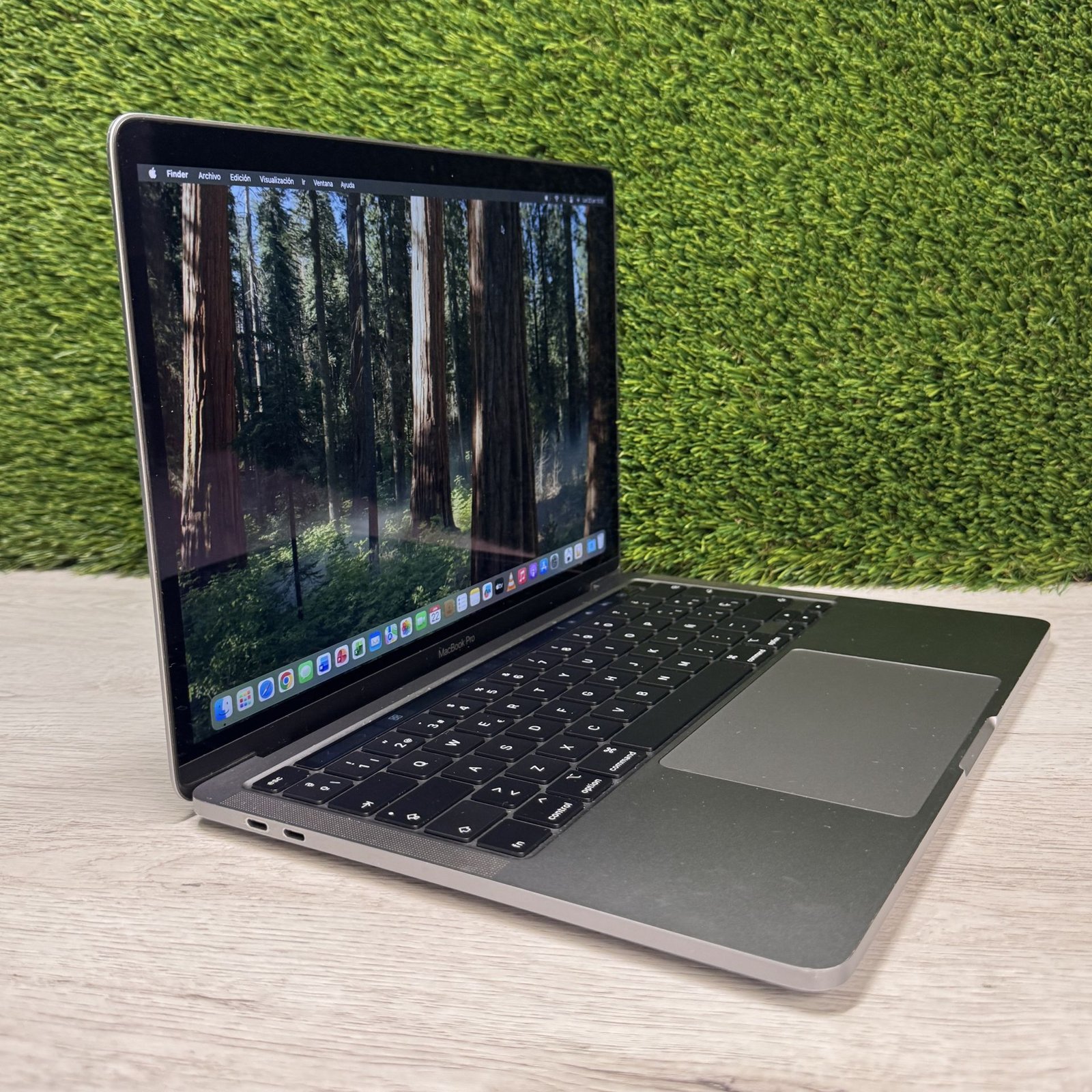 APPLE MACBOOK PRO 2020 A2289 13.3″ i7 16GB 256GB SSD con TouchBar - Imagen 3