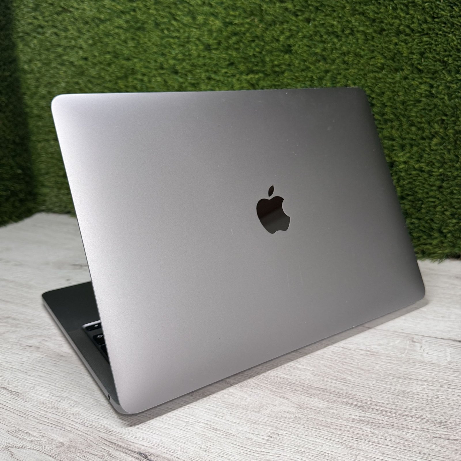 APPLE MACBOOK PRO 2020 A2289 13.3″ i7 16GB 256GB SSD con TouchBar - Imagen 6