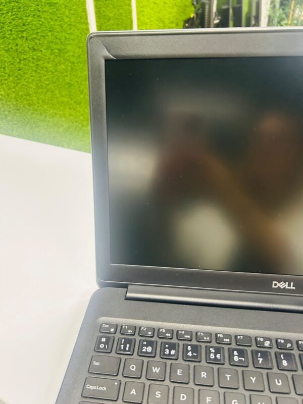 DELL LATITUDE 3500 15.6″ i3 16GB 250GB SSD - Imagen 2
