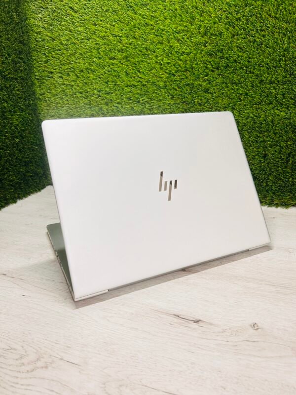 HP ELITEBOOK 830 G5 13″ Intel Core i5 16GB 256GB SSD - Imagen 6