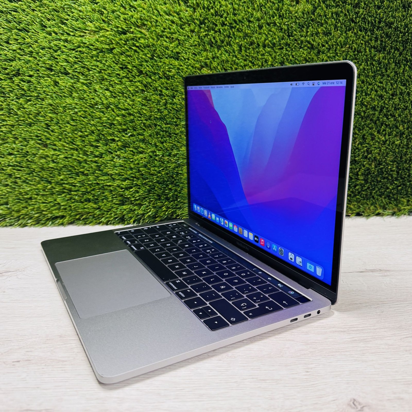 APPLE MACBOOK PRO 2016 A1706 13.3″ i5 8GB 512GB SSD con TouchBar - Imagen 4