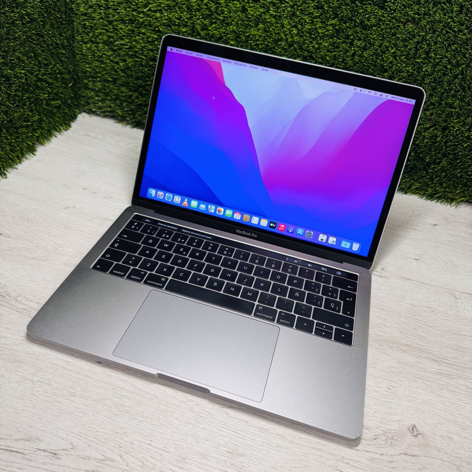 APPLE MACBOOK PRO 2016 A1706 13.3″ i5 8GB 512GB SSD con TouchBar - Imagen 5