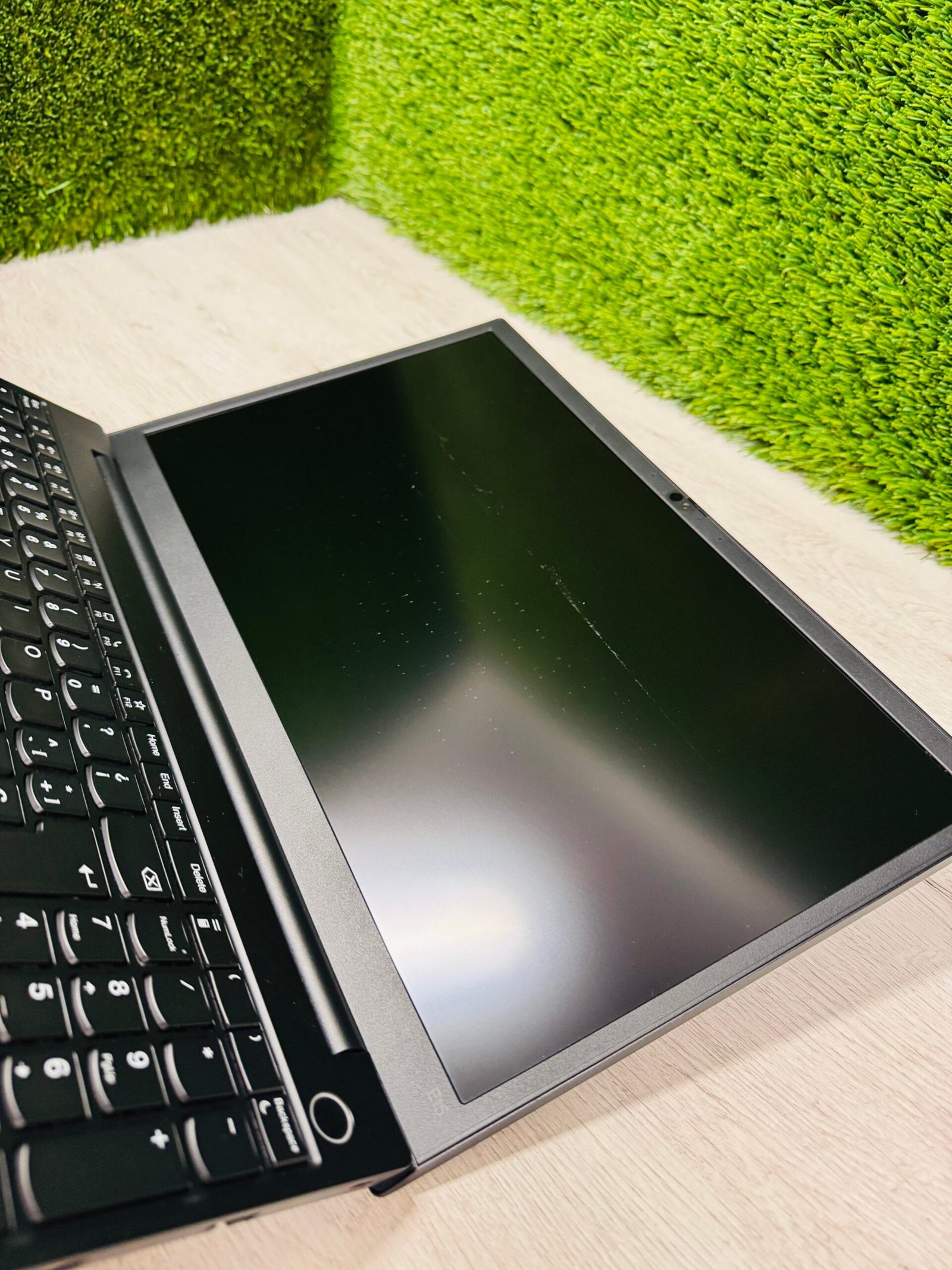 LENOVO THINKPAD E15 G2 15.6″ Ryzen 5 16GB 512GB SSD - Imagen 3