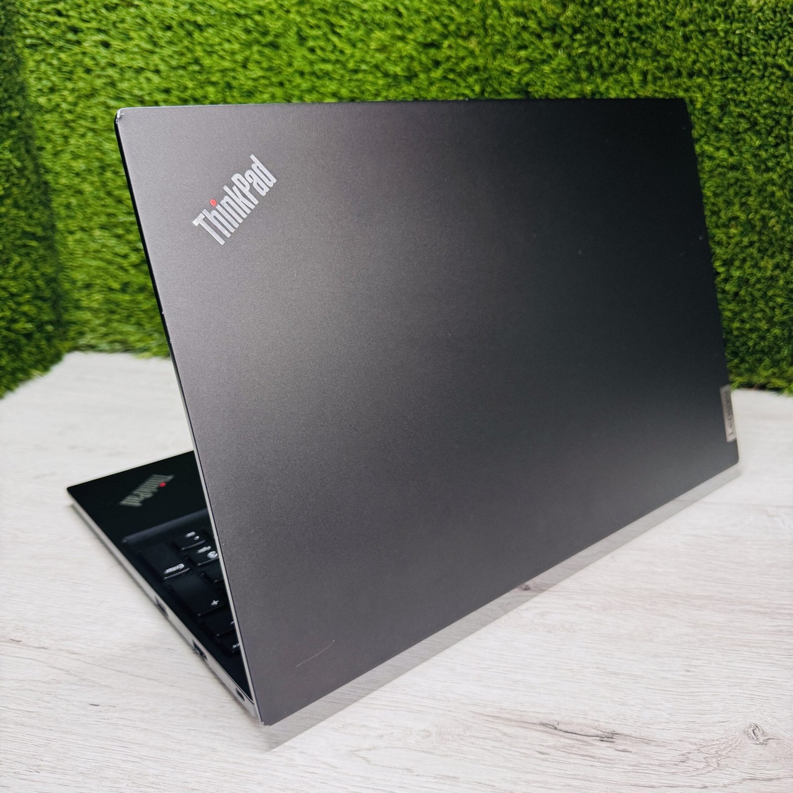 LENOVO THINKPAD E15 G2 15.6″ Ryzen 5 16GB 512GB SSD - Imagen 5