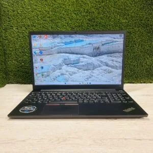 LENOVO THINKPAD E15 G2 15.6″ i5-1135G7 16GB 512GB SSD