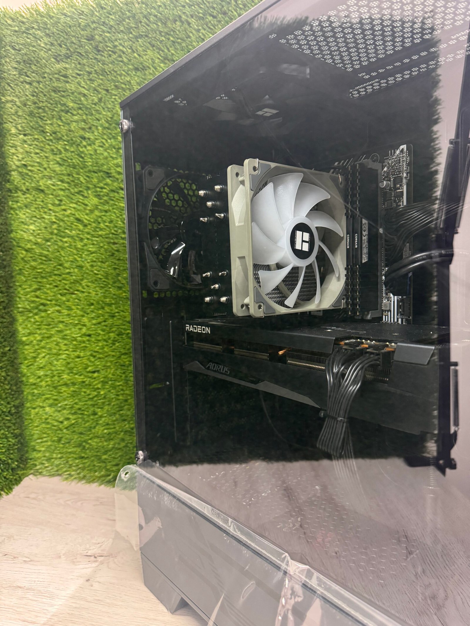 PC GAMING MSI FORGE 100R i5-11400F 16GB 1TB SSD + 1TB HDD - Imagen 2