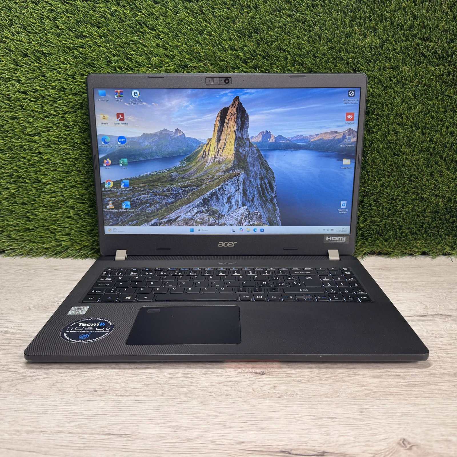 ACER TRAVELMATE P215-52 15.6″ i5 12GB 256GB SSD - Imagen 2