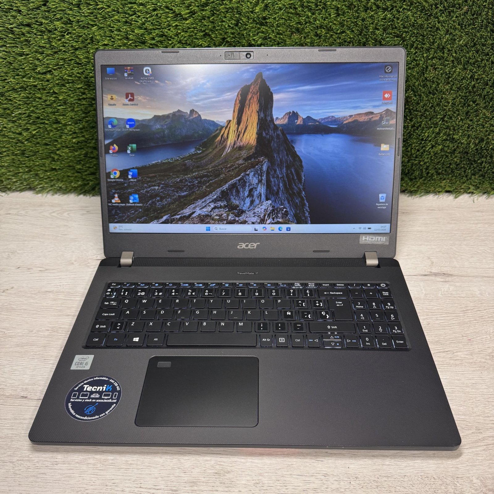 ACER TRAVELMATE P215-52 15.6″ i5 12GB 256GB SSD - Imagen 3