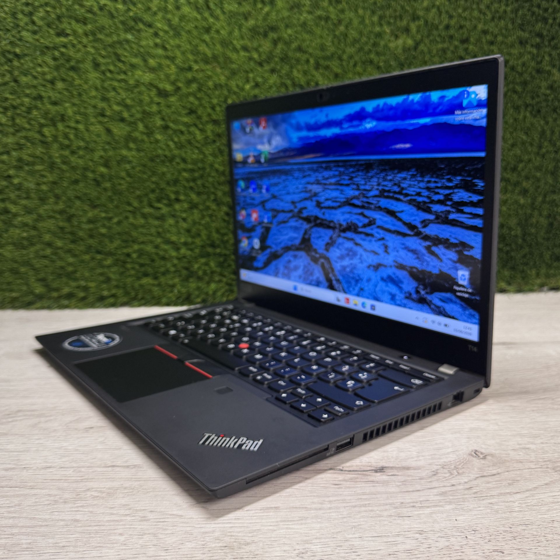 LENOVO THINKPAD T14 G2 14″ i5-1145G7 16GB 256GB SSD - Imagen 5