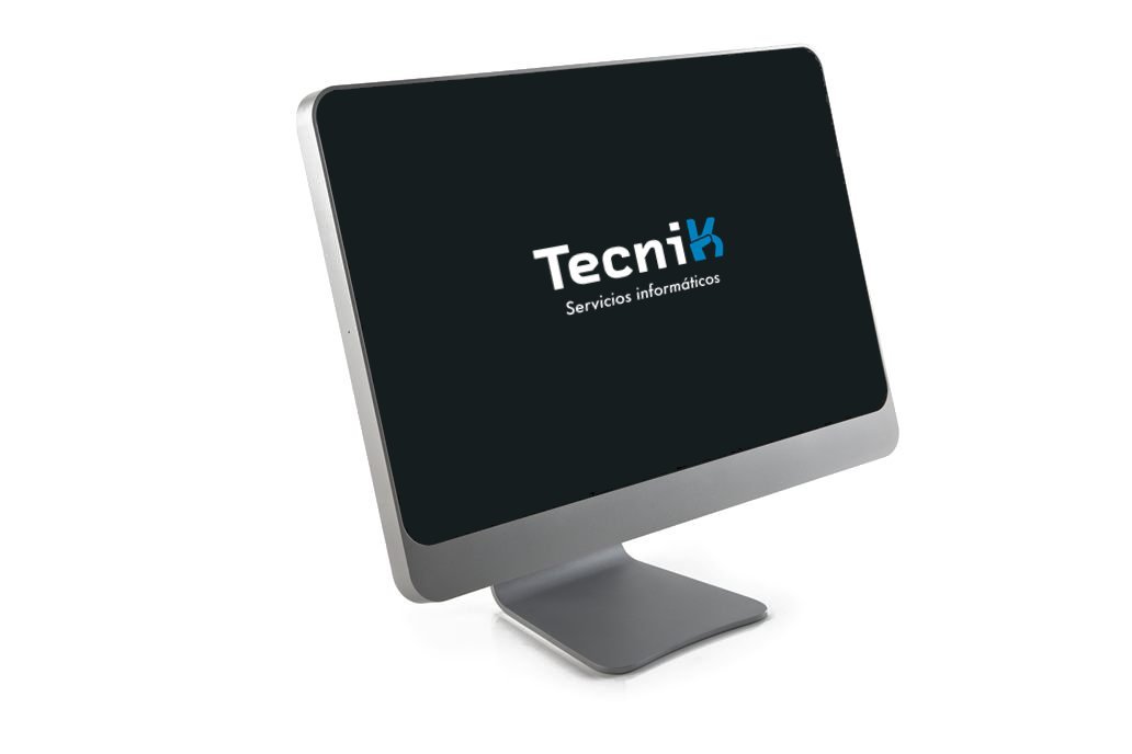 Ordenador todo en uno con el logo de Tecnik: reparación en Reus